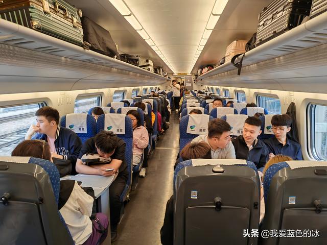 早晨六点出门，下午五点来到了山西地盘最大的城市忻州市
