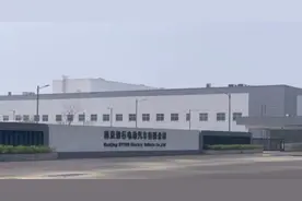 南京造车的“隐痛”迎来转机？栖霞千亩工厂被8亿元拍卖，但买方老板曾被盐城国资告上法庭图片