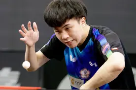 世乒赛：林昀儒打疯了！连拿2分力挽狂澜，决胜盘对手却意外退赛图片