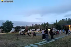 夏天就是要去露营啊！乌鲁木齐城北最大露营基地开营图片