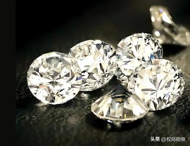 卖不动了？知名品牌巨头宣布降价	，库存堆成山，囤货者亏惨了