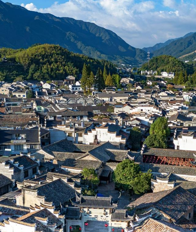 适合5-6月小预算旅行的6个城市，人少景美，预算800，放心冲！