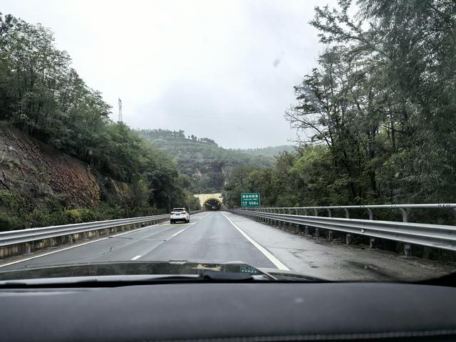 2025年稻城亚丁自驾之旅（3）第二天路书 晋中到新绛