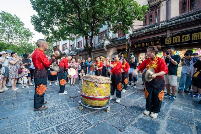 太极古镇镇远行：龙神嫁妹与千年古城的邂逅