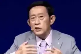 王立群——一个被“唯成分论”耽误14年的大学教授。图片