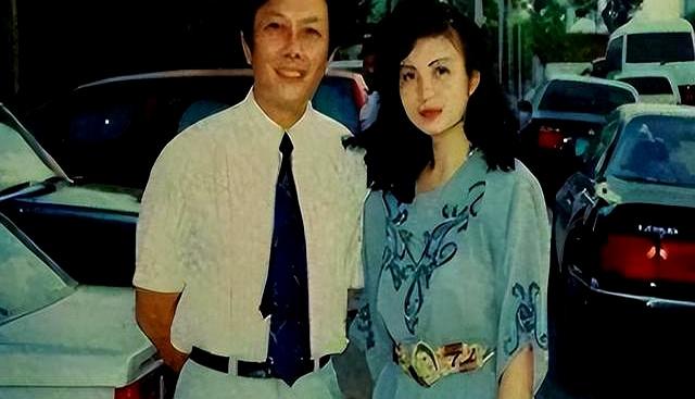 没料到。73岁唐国强，因“93阅兵”后的一个举动，“口碑暴涨”！