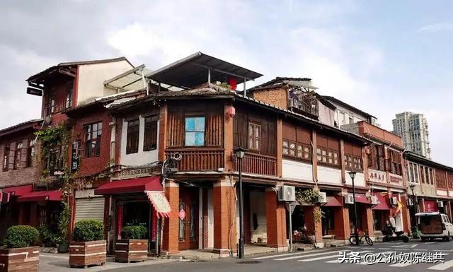 青年路不年轻，嘉济庙址历史悠久：七百多年之春秋，路过常停留！