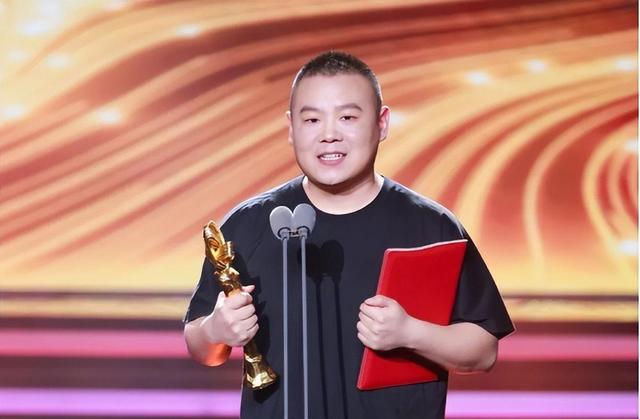 郭德纲没想到 被约谈仅半月，岳云鹏官宣新身份，让德云社口碑翻盘