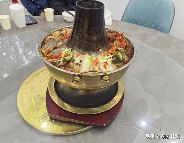 新疆游最后一站～若羌博物馆看楼兰美女，游玩青海茫崖翡翠湖(10)