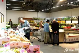 消费活力持续释放——古尔邦节节前新疆市场扫描图片