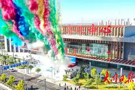 “一站式”换乘、“无缝隙”衔接！今天，大同综合客运中心正式投入试运营图片