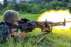 追赶世界第一，解放军陆军的171型重机枪，到底有多强悍？图片