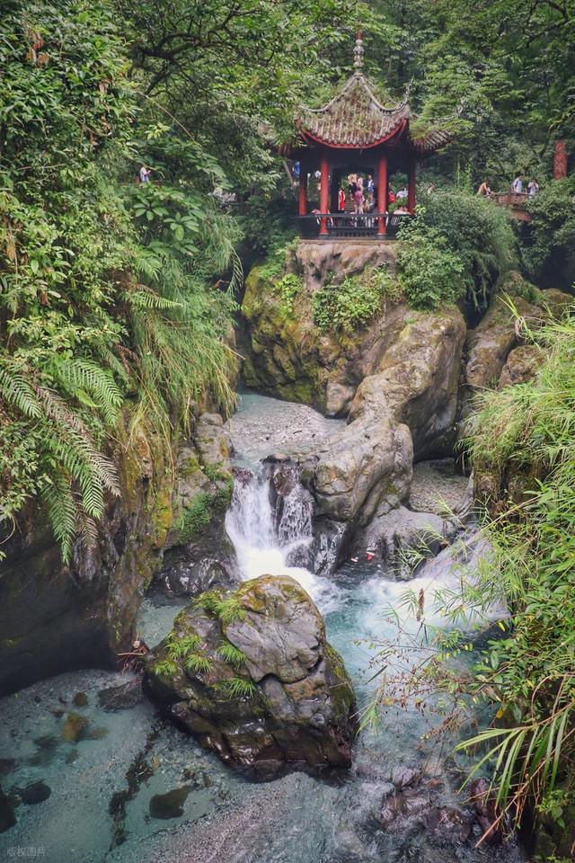 四川山水四绝：峨眉秀、青城幽、夔门险、剑门雄，你去过几个？