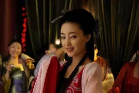 王丽坤与他同居8年，把最好的青春给他！他却转身与别人结婚生子图片