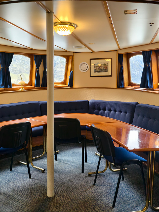 挪威秋韵，峡湾森境