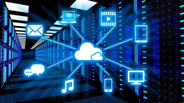 黄仁勋反杀OpenAI！掷千亿锁算力，中美AI暗战升级？