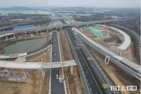 湖北37条高速公路、9座长江大桥建设正酣！图片