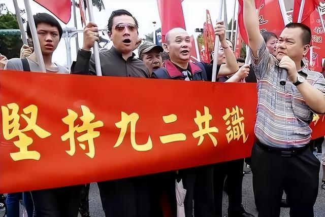 “台湾永远不可能回归中国”！她刚说完没两天，就意外被吊臂砸死