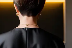 山西女首富，赢麻了图片