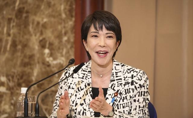 日本“特朗普”强势崛起说明啥