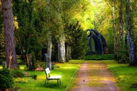 发朋友圈的高级文案，20句经典人生格言短句图片