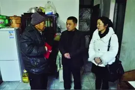 资助600多人的大学退休教师张寿华去世图片