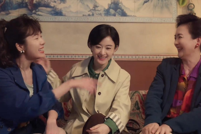 离春节不到2月，52岁辛柏青高调传出喜讯，朱媛媛终于可以放心了