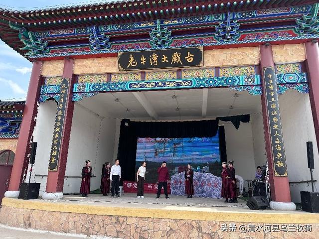 清水河县乌兰牧骑“五一”假期开展进景区文艺惠民演出活动