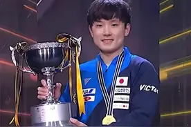 颗粒无收的张本智和含泪告别巴黎奥运，他真的配不上一枚奖牌吗？图片