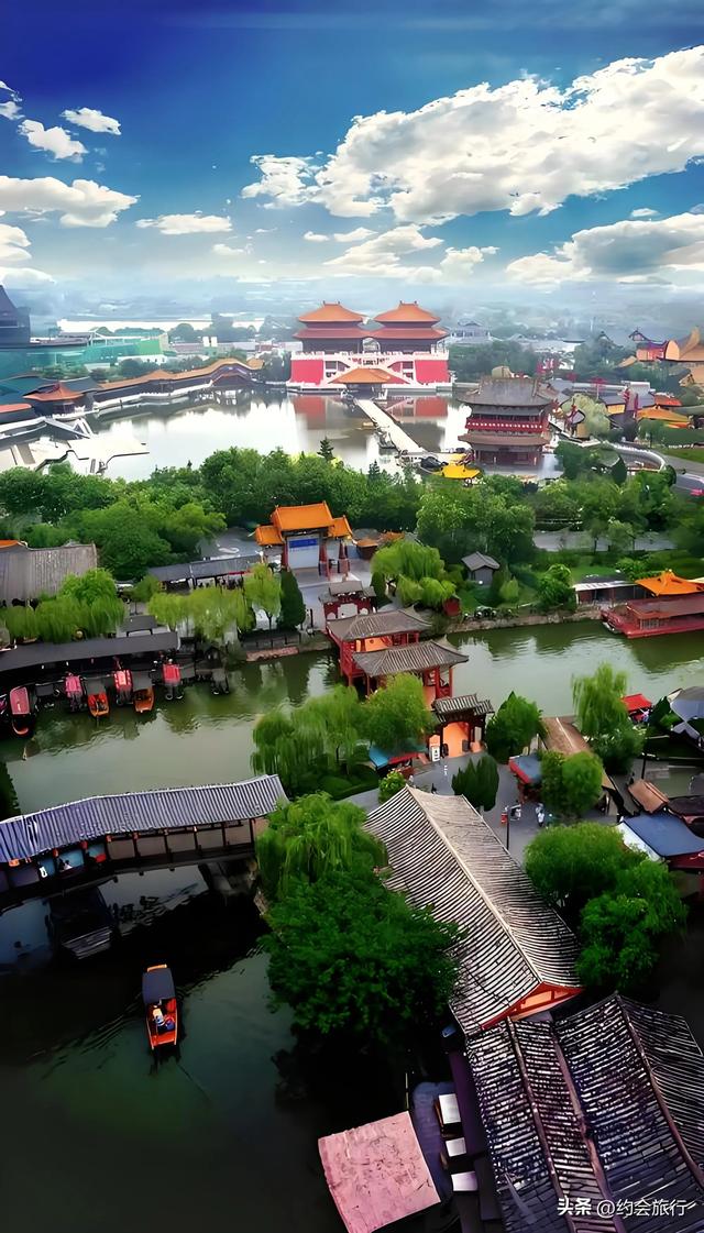 别再吹“网红景区”了！清明上河园这波操作，打了多少景区的脸？