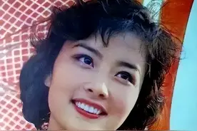 她一嫁演员祝延平，二嫁杜淳老爸杜志国，如今老了与儿子相依为命图片