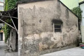 潮州市潮州古城附近一栋私人楼被拍卖，被人15万捡漏拿下，赚大了图片