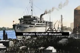 回顾史上最惨烈海难：苏联军官发射4枚鱼雷，让9000平民命丧深海图片