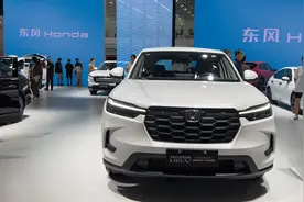 降价潮再加码！从15.99万降至10.5万，降幅大增，本田HRV抄底价图片