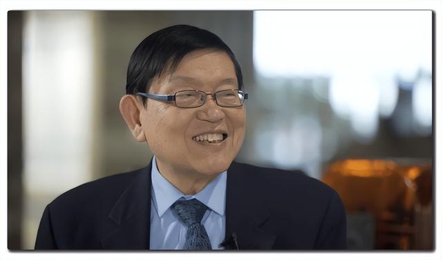 仅差1美元，他误成芯片霸主，同门师弟却弃美回国，誓死突围！