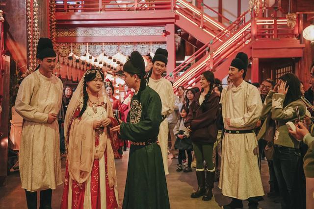 长安十二时辰主题街区焕新迎客：体验再升级，赋能西安文旅新篇章