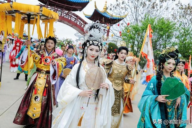 穿汉服免费！梦回青城五一开启“梦回仙侠季”