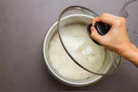 生水煮饭，不仅有毒还致癌？用自来水的赶紧看看！真正致癌的是它图片