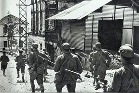 曾经的无奈-因担心质量，79年战前我军撤装两种枪械，换回老装备图片