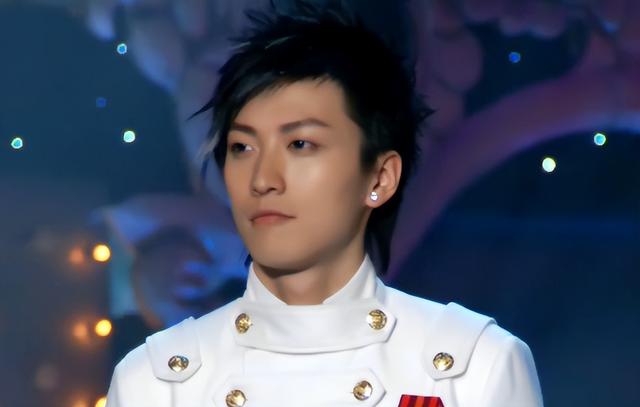 乔任梁去世9年后	，乔父不再隐瞒，披露儿子临终状态，果然不简单