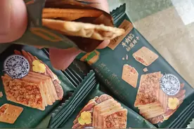 比山姆官方推荐的黑松露火腿苏打饼干还要好吃的另一款小饼干。图片