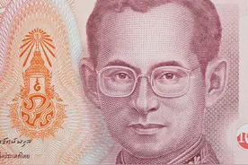 德国用马克变欧元实现统一欧洲的梦想图片