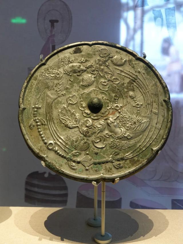 青州博物馆笔记，与他们对视三秒你能不能忍住不笑？青州的微笑