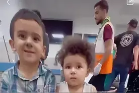 世界上年龄最小的难民一对小兄妹：和平太重要了图片