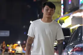 2020年火遍全网的14岁纹面男孩，连工作都找不到，如今他怎样了？图片