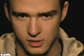 “贾老板”贾斯汀疑酒驾被捕？三度拒绝酒测被拷手铐图片