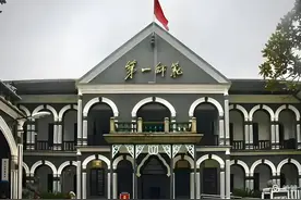 恰同学少年，风华正茂——毛泽东与第一师范纪念馆文/ 余开华图片