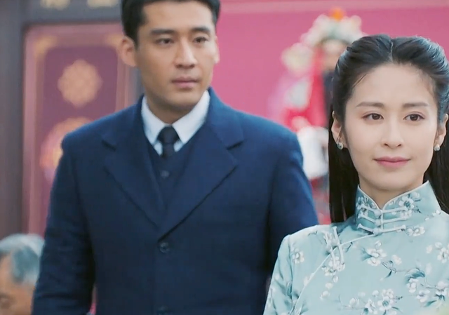 看完《沉默的荣耀》再看《隐锋》，我只想说：没有对比就没有伤害