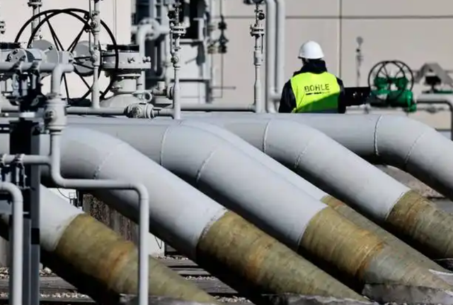 普京坐不住了？五常仅中国未入场	，美媒惊曝：中国正抄底俄罗斯？