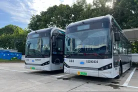 2024年中考，武汉多条定制公交全力护航图片